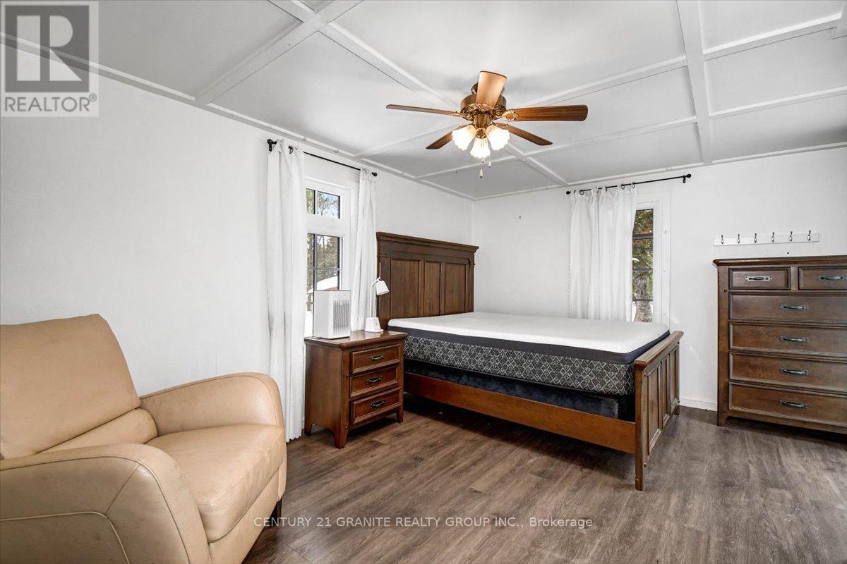 19 HIGH BUSH ROAD - 23