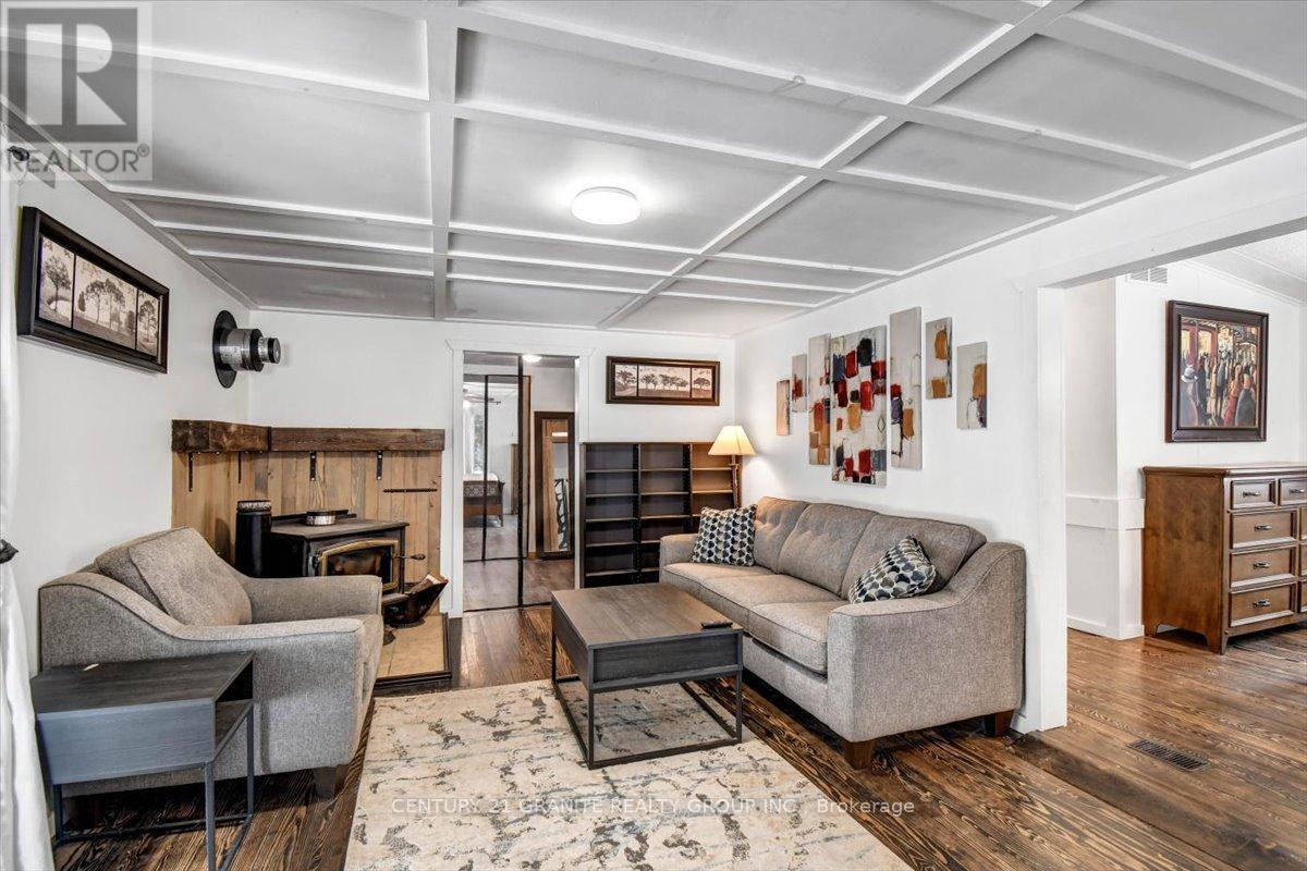 19 HIGH BUSH ROAD - 16