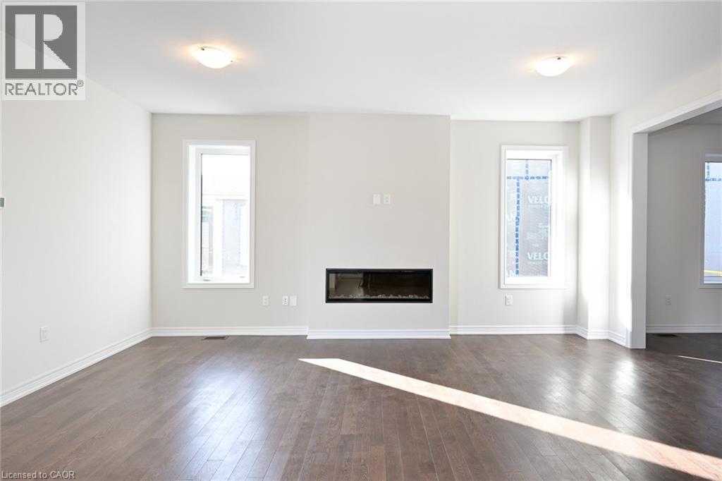 314 MAIN Street E, Grimsby, Ontario, L3M1R2 — Photo 5