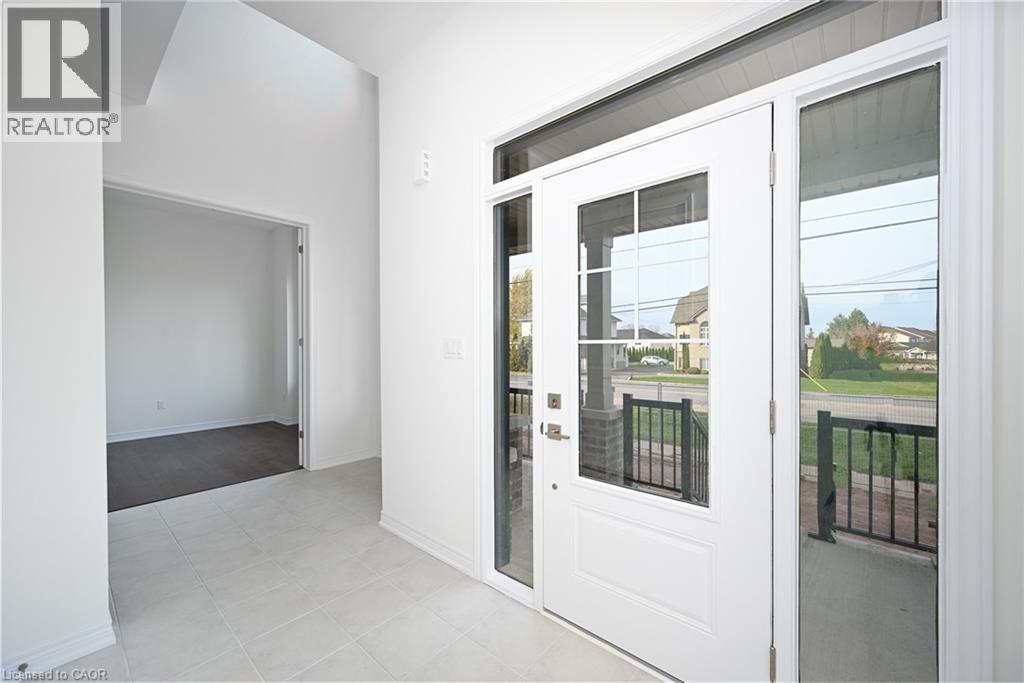 314 MAIN Street E, Grimsby, Ontario, L3M1R2 — Photo 4