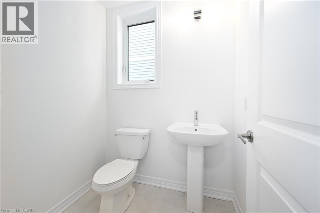 314 MAIN Street E, Grimsby, Ontario, L3M1R2 — Photo 38