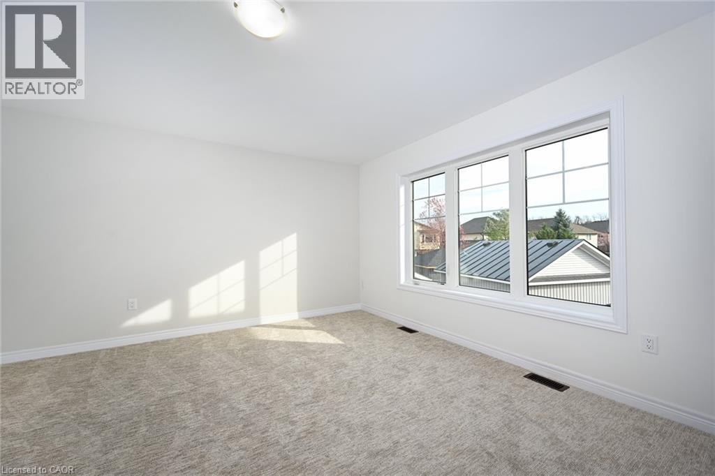 314 MAIN Street E, Grimsby, Ontario, L3M1R2 — Photo 10