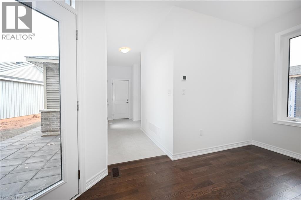314 MAIN Street E, Grimsby, Ontario, L3M1R2 — Photo 19