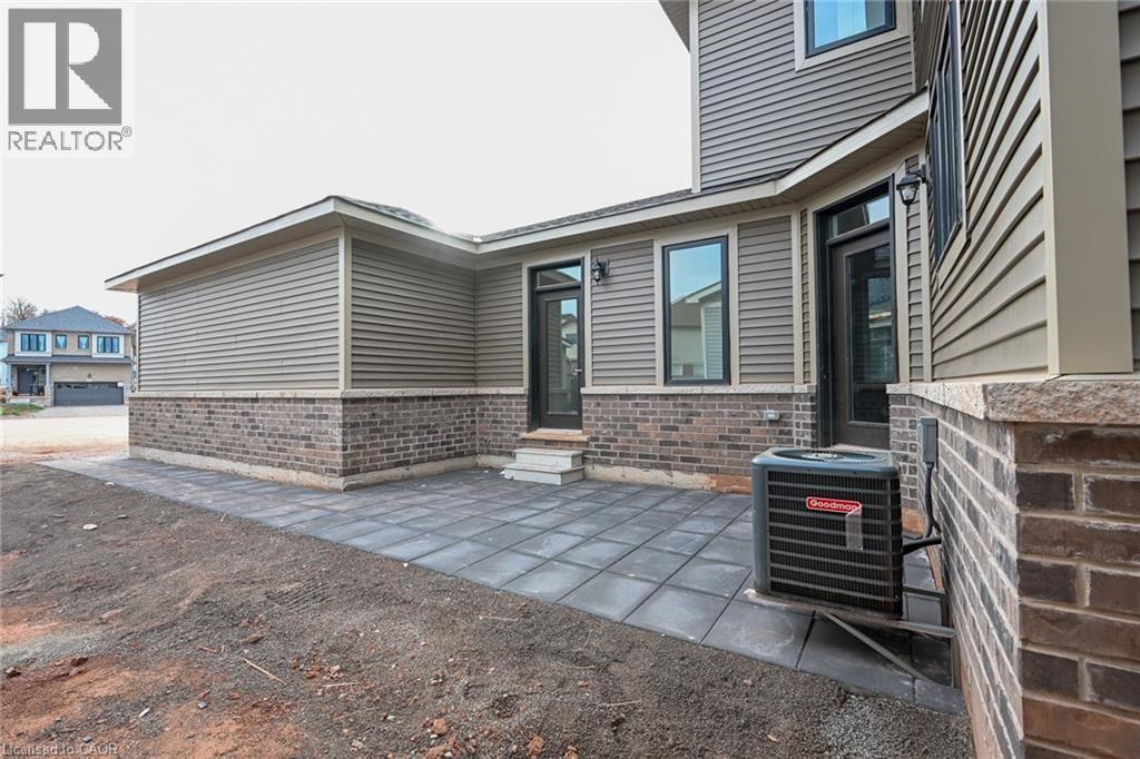 314 MAIN Street E, Grimsby, Ontario, L3M1R2 — Photo 27