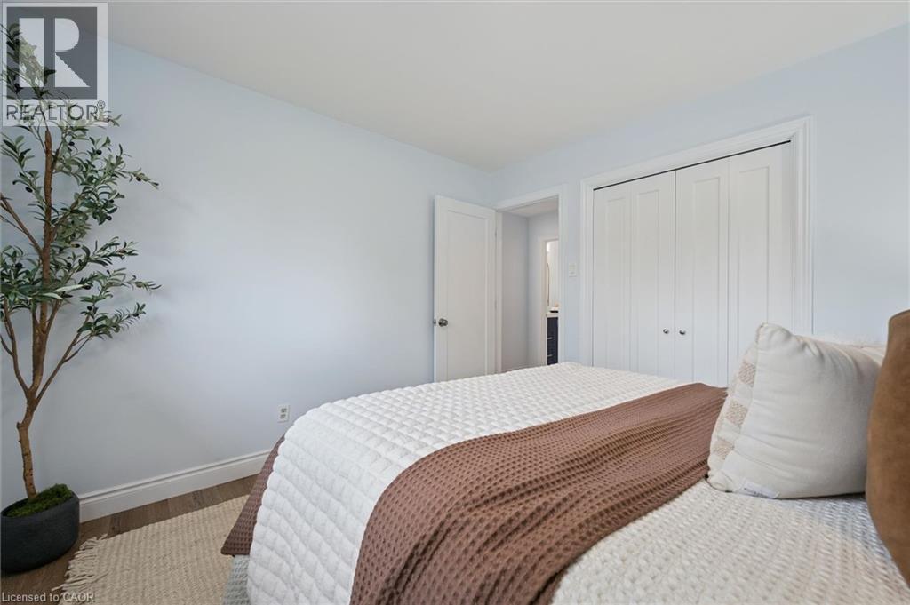 176 WOODVILLE Place - 20
