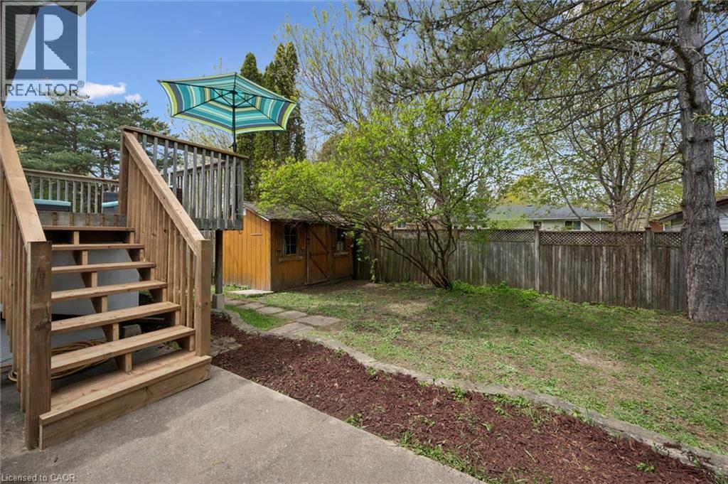 176 WOODVILLE Place - 33