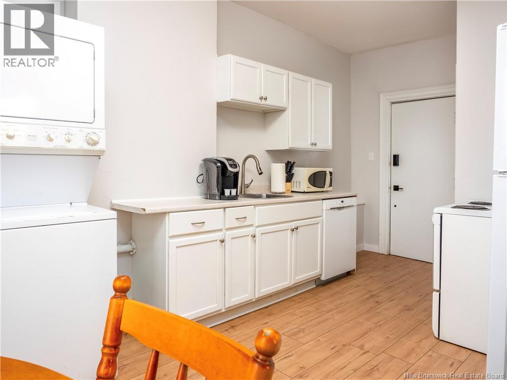 242 Germain Street - 38