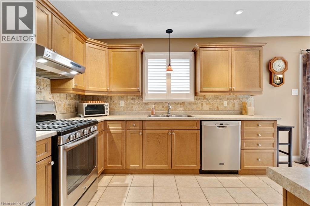 235 DUNDAS Street W, Paris, Ontario, N3L4H1 — Photo 11