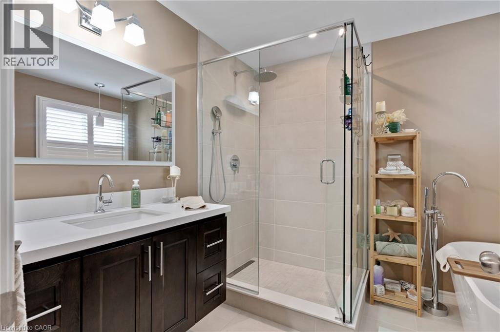 235 DUNDAS Street W, Paris, Ontario, N3L4H1 — Photo 6