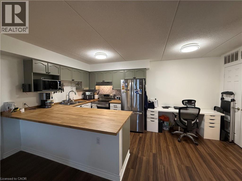1480 BISHOPS Gate Unit# 304, Oakville, Ontario, L6M4N4 — Photo 8