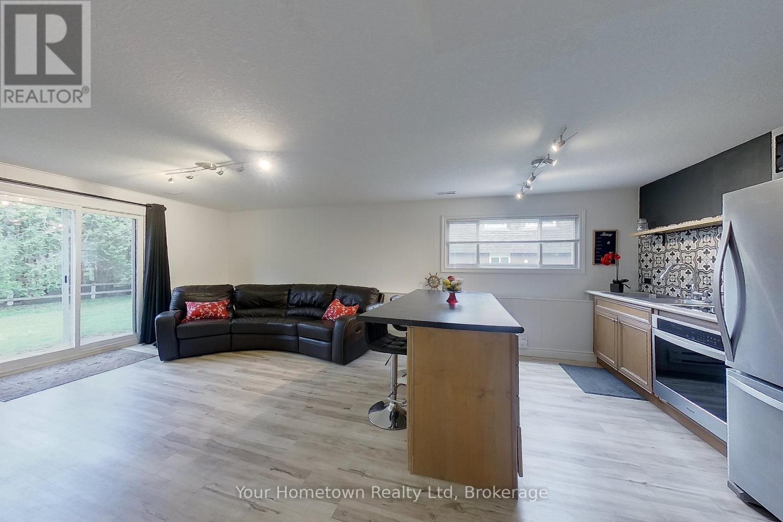 14 BRAESIDE STREET - 36