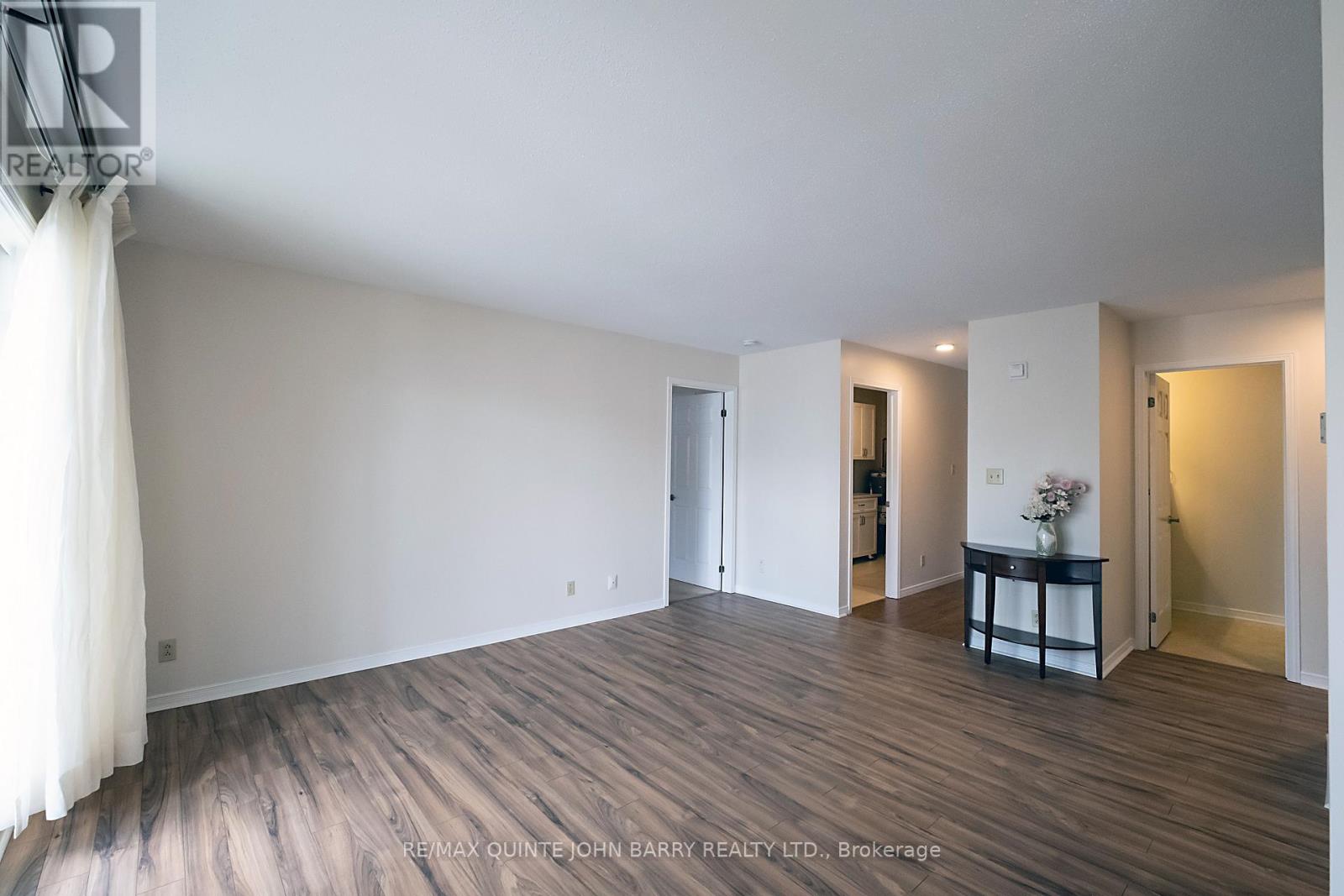 202-56 TRIPP BOULEVARD - 10