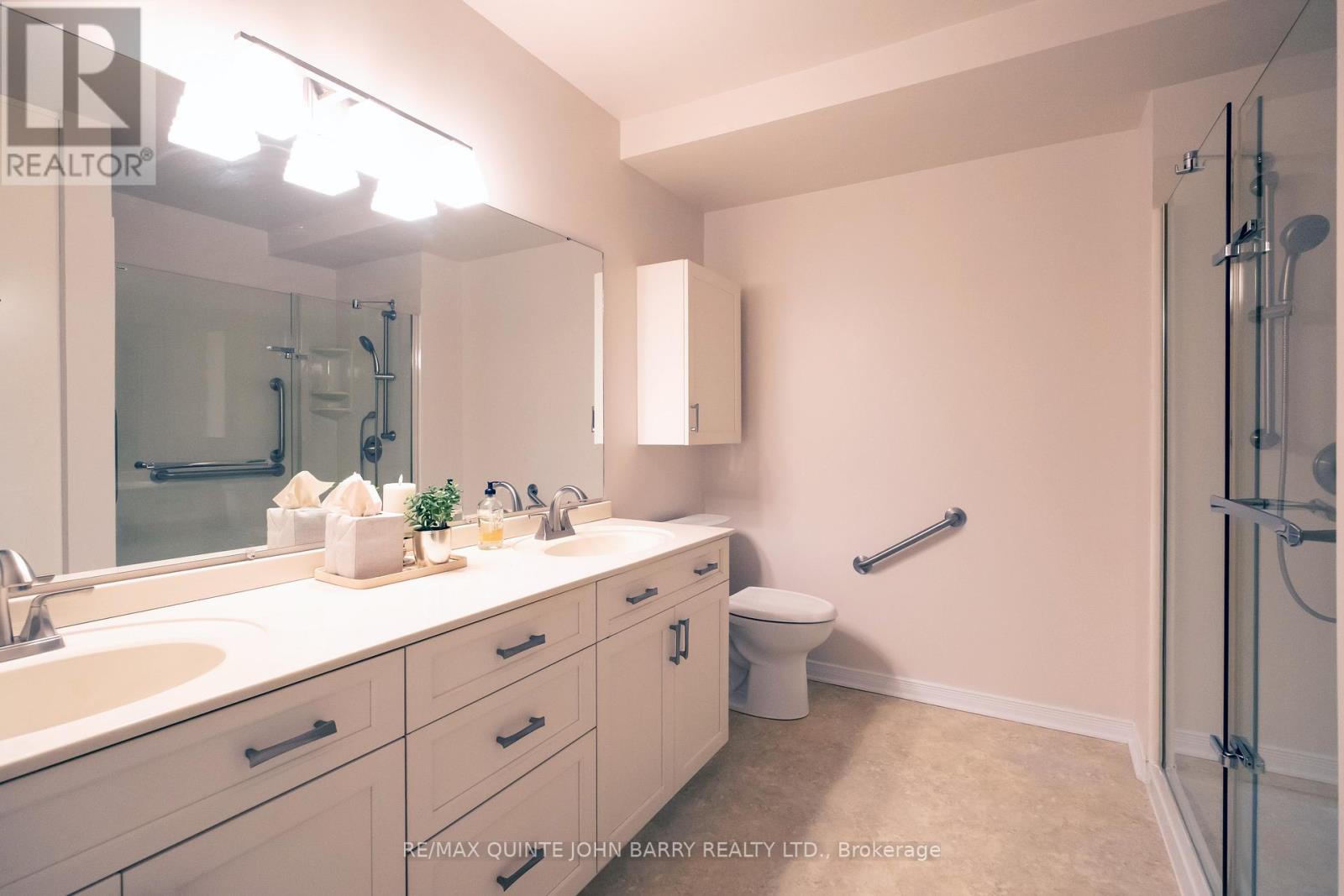 202-56 TRIPP BOULEVARD - 26