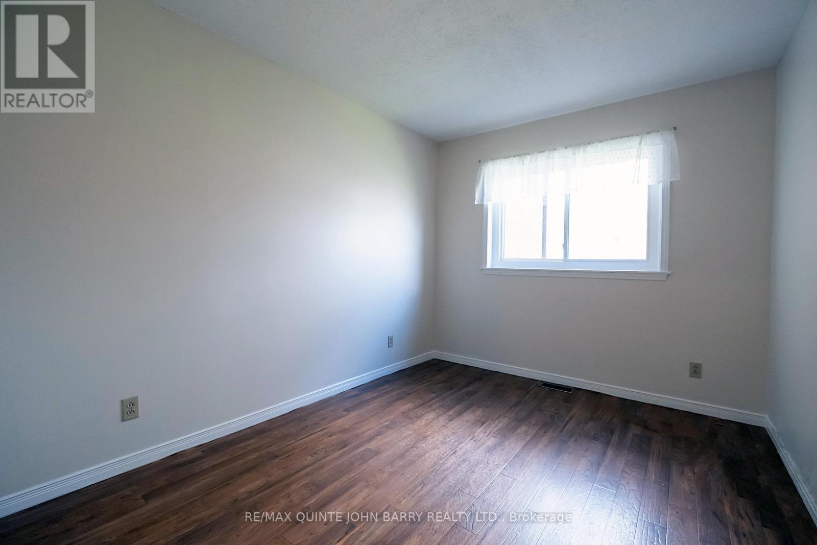 202-56 TRIPP BOULEVARD - 28