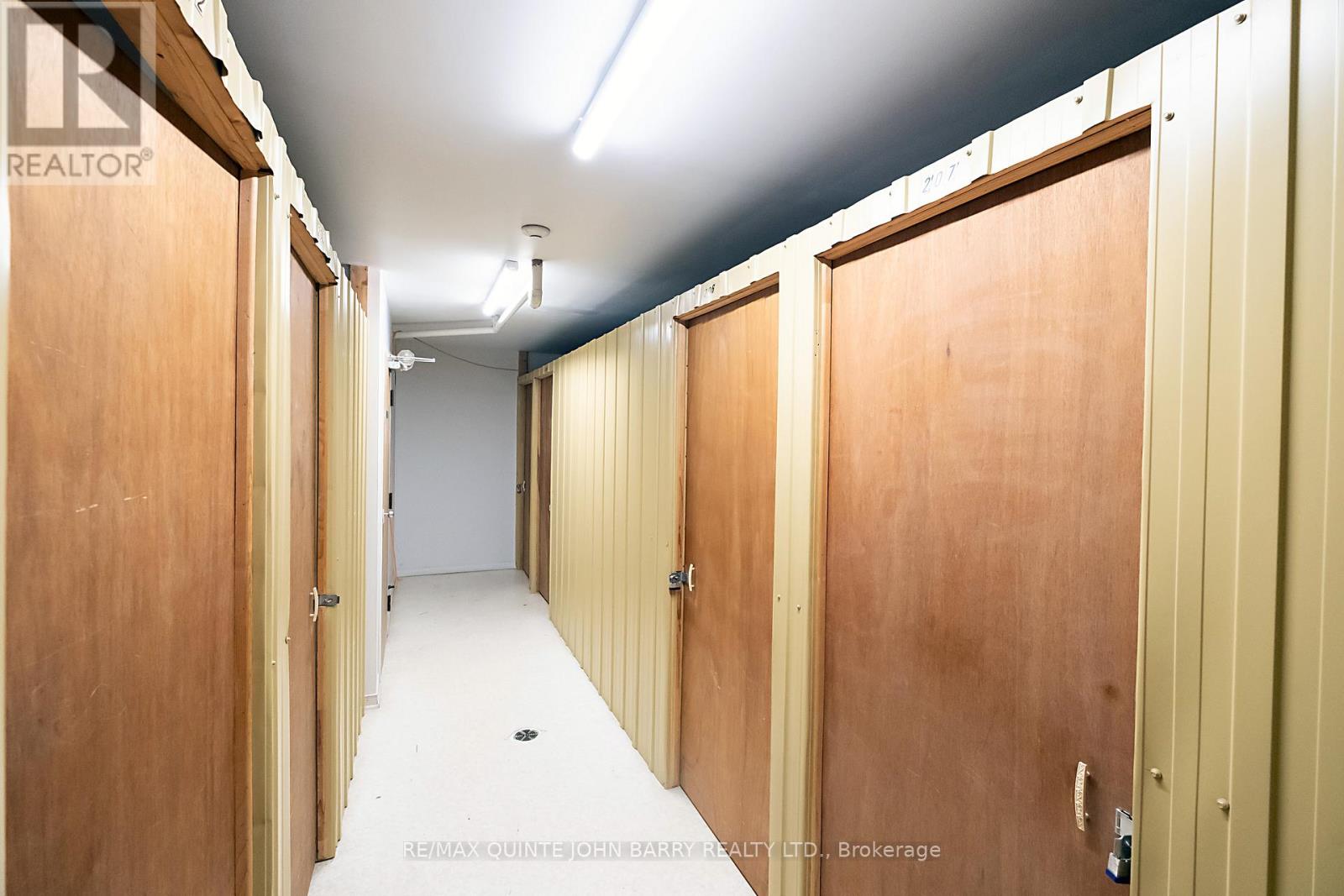 202-56 TRIPP BOULEVARD - 31