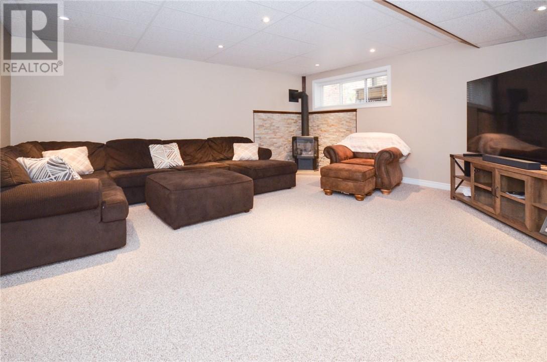 895 Brookfield Avenue, Sudbury, Ontario, P3A4K3 — Photo 12
