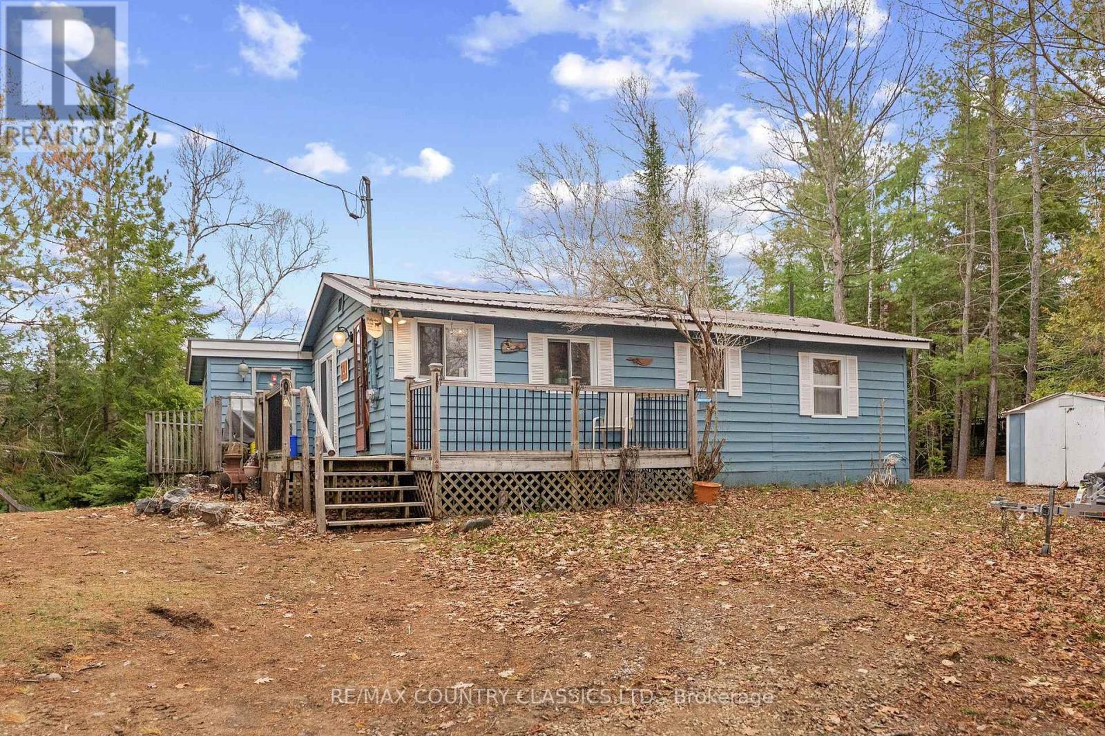 40 BENTLEY PLACE - Image 2
