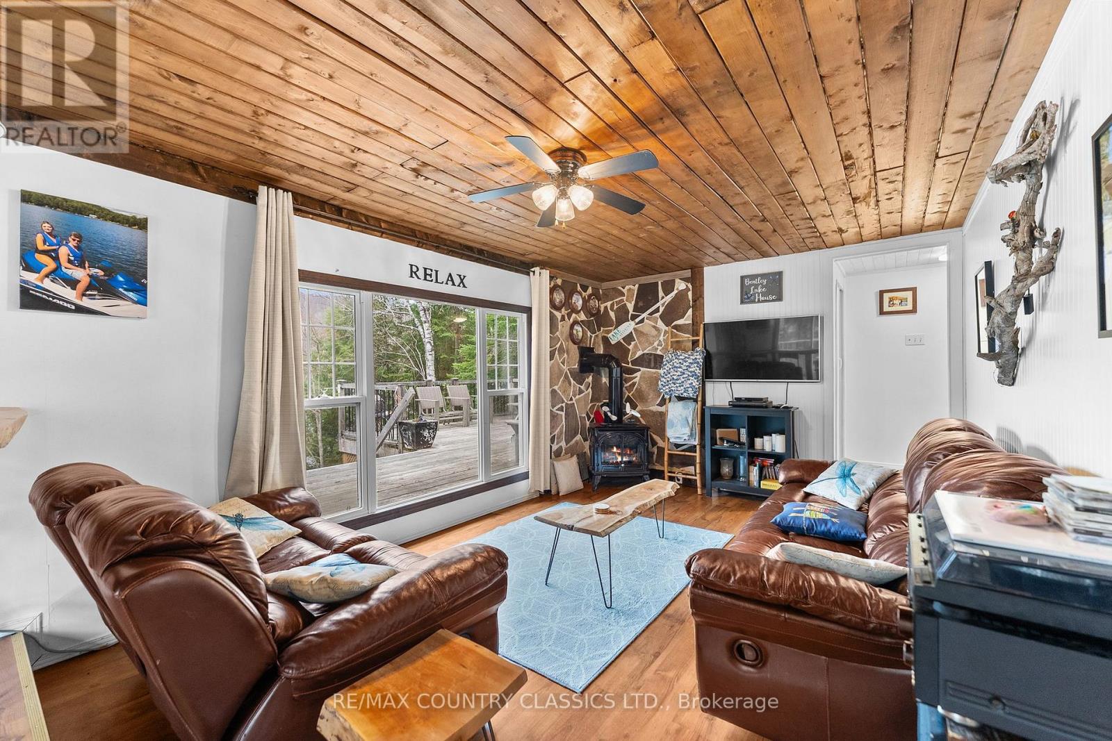 40 BENTLEY PLACE - 7