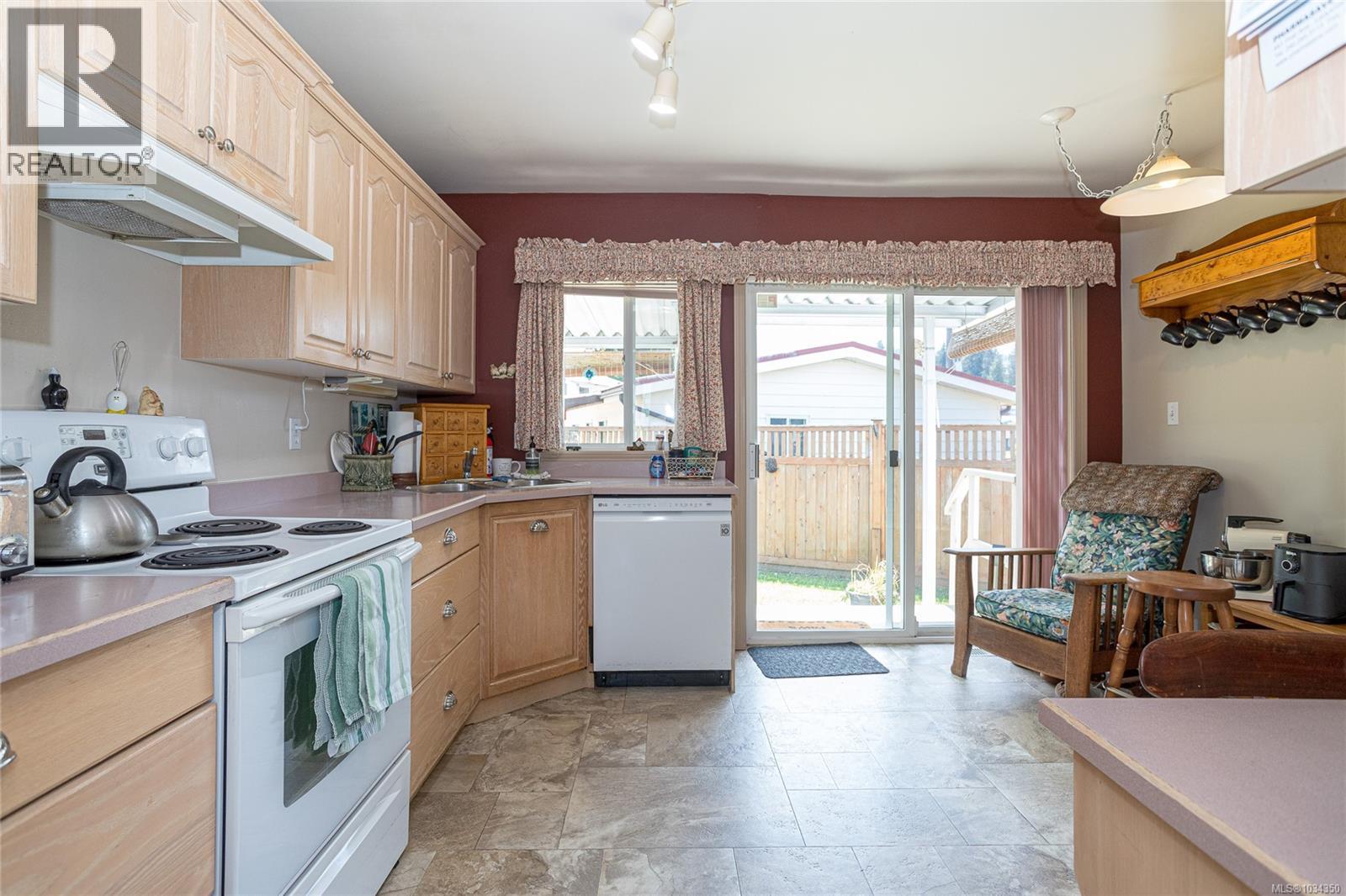 1148 Cloke Rd - 14