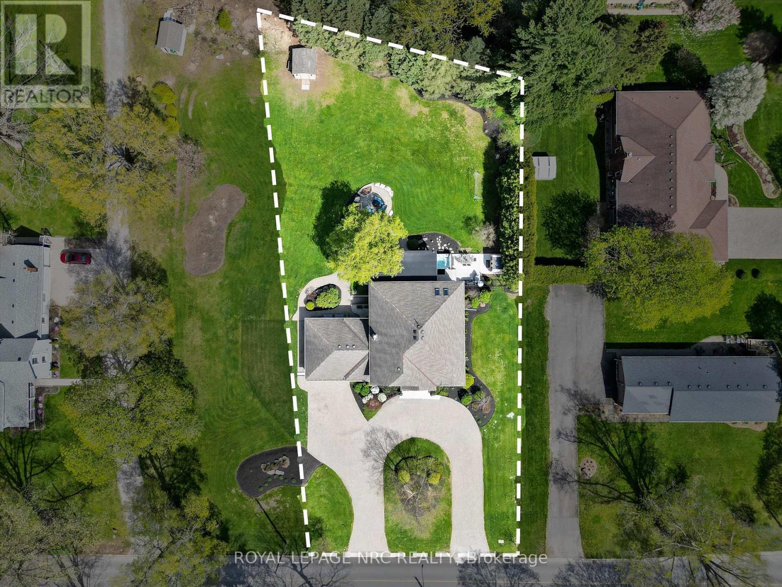 1629 PELHAM STREET N - 47