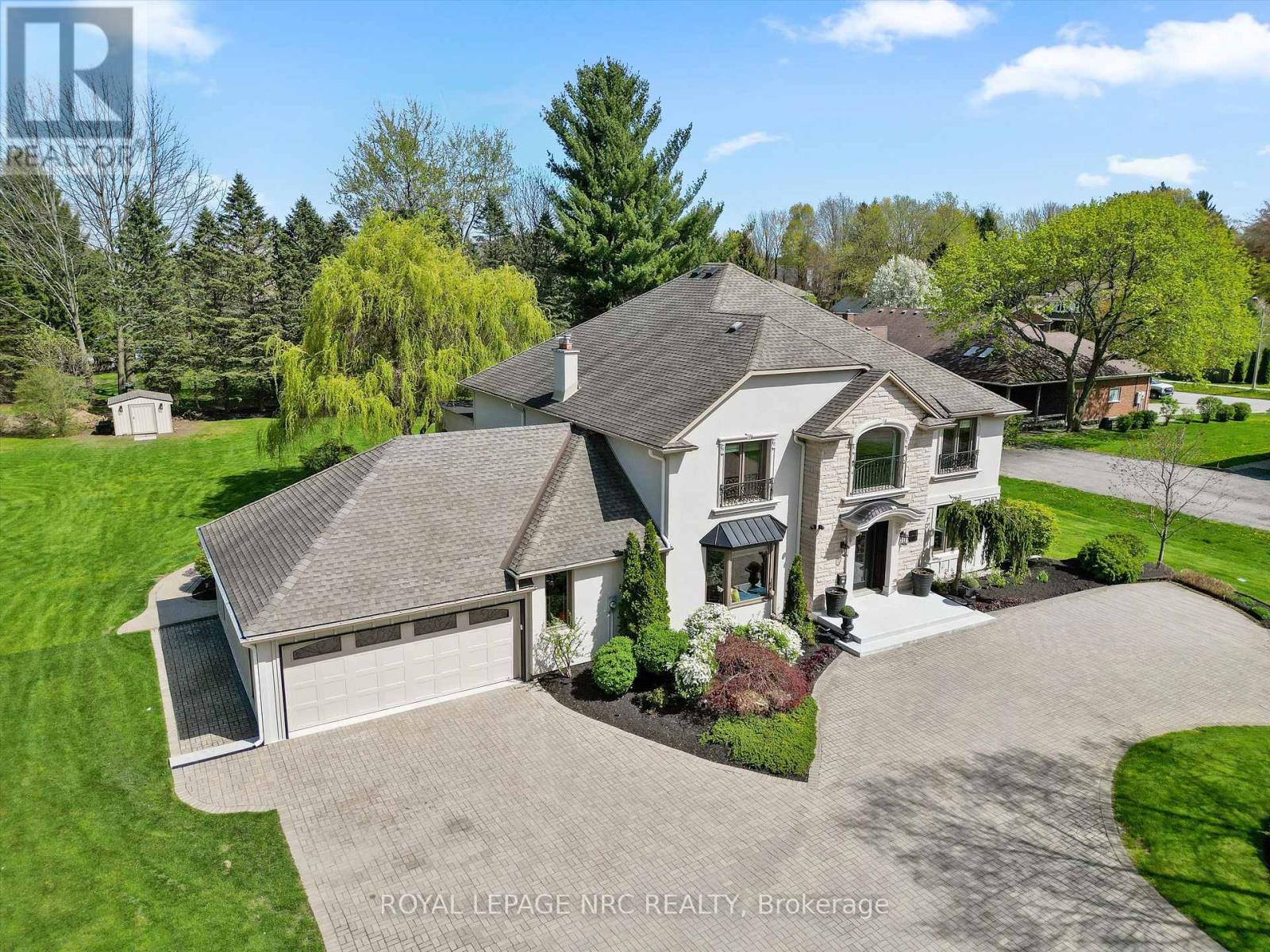 1629 PELHAM STREET N - 46