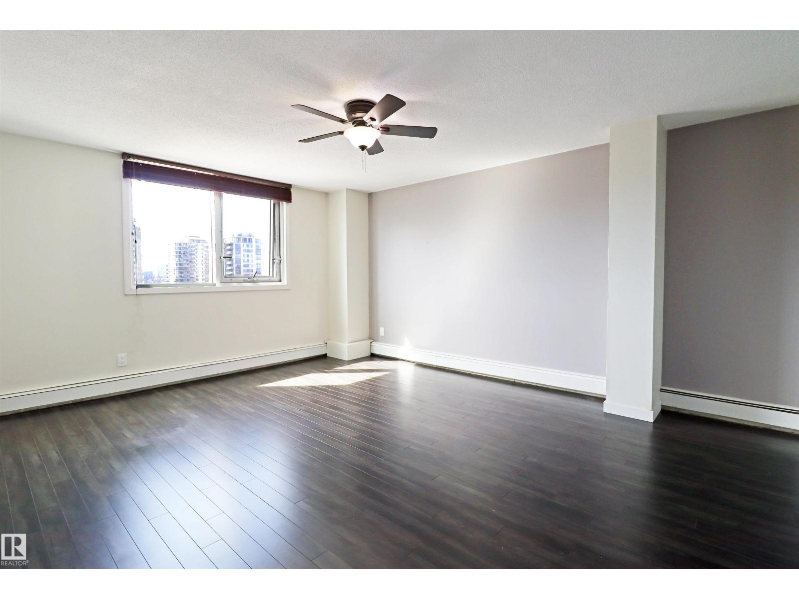 #901 10160 116 ST NW - 15