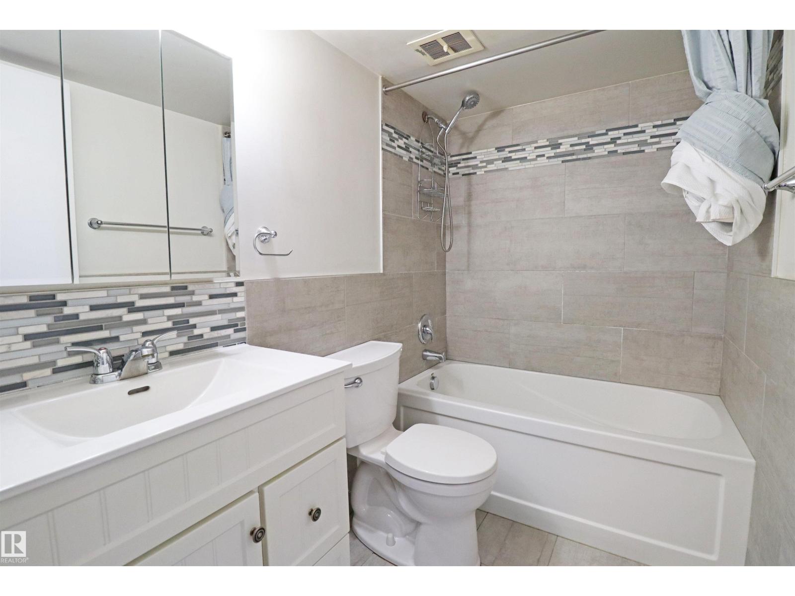 #901 10160 116 ST NW - 18