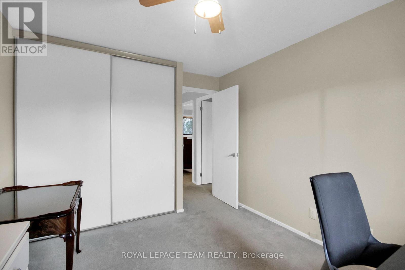 6 BURNETTS GROVE CIRCLE - 36