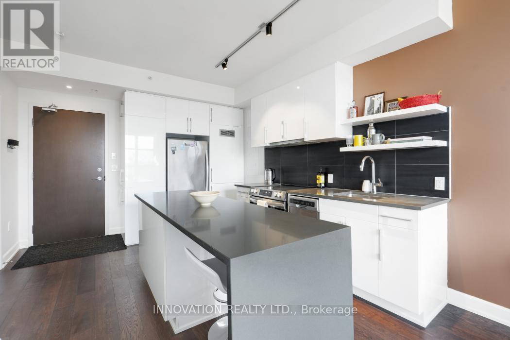 In keeping with the pied-a-terre lifestyle~