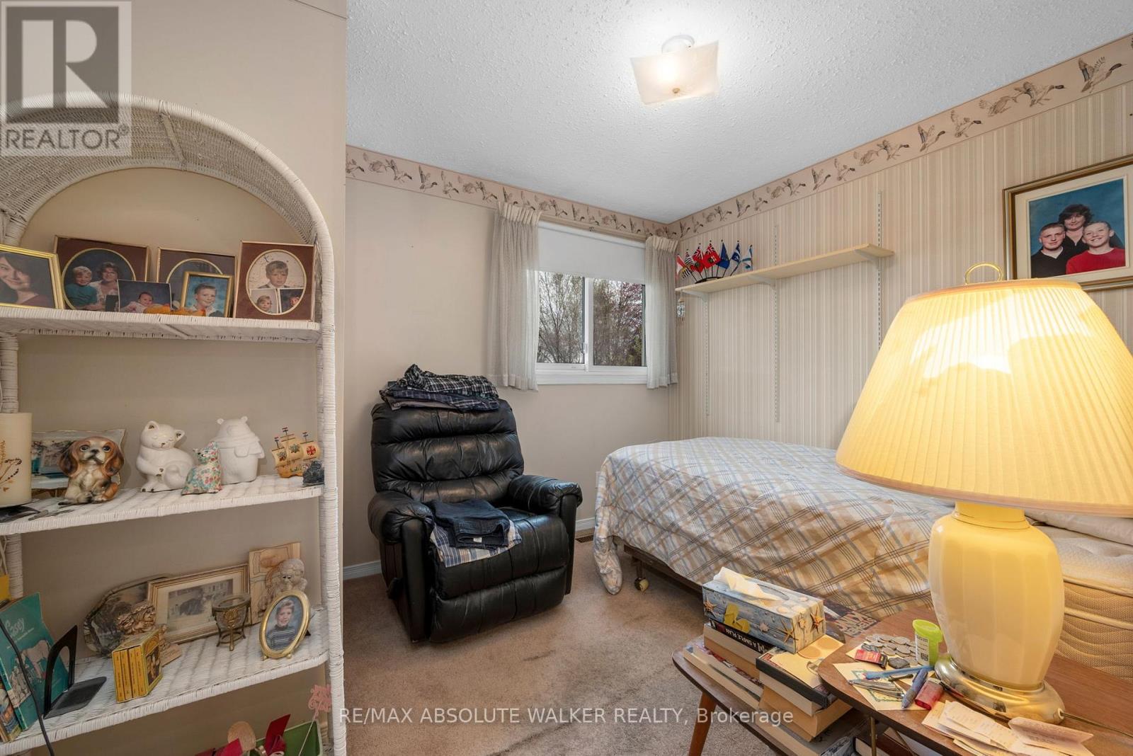 2295 COTTERS CRESCENT - 19