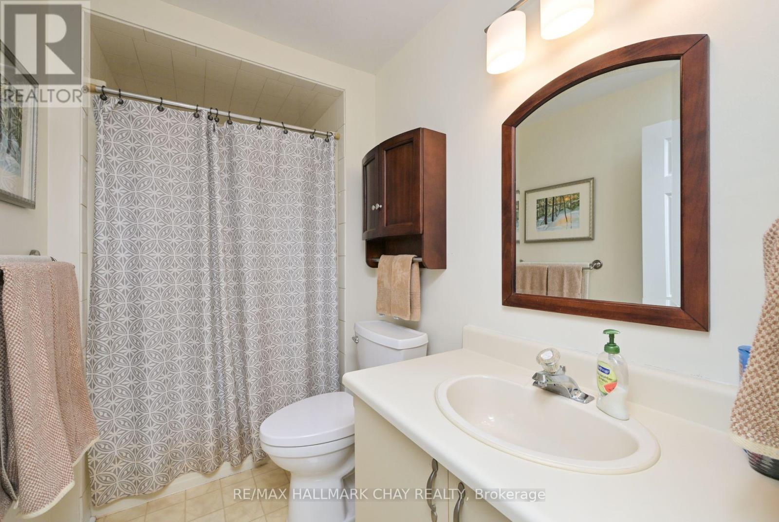 45 GREEN BRIAR ROAD - 26