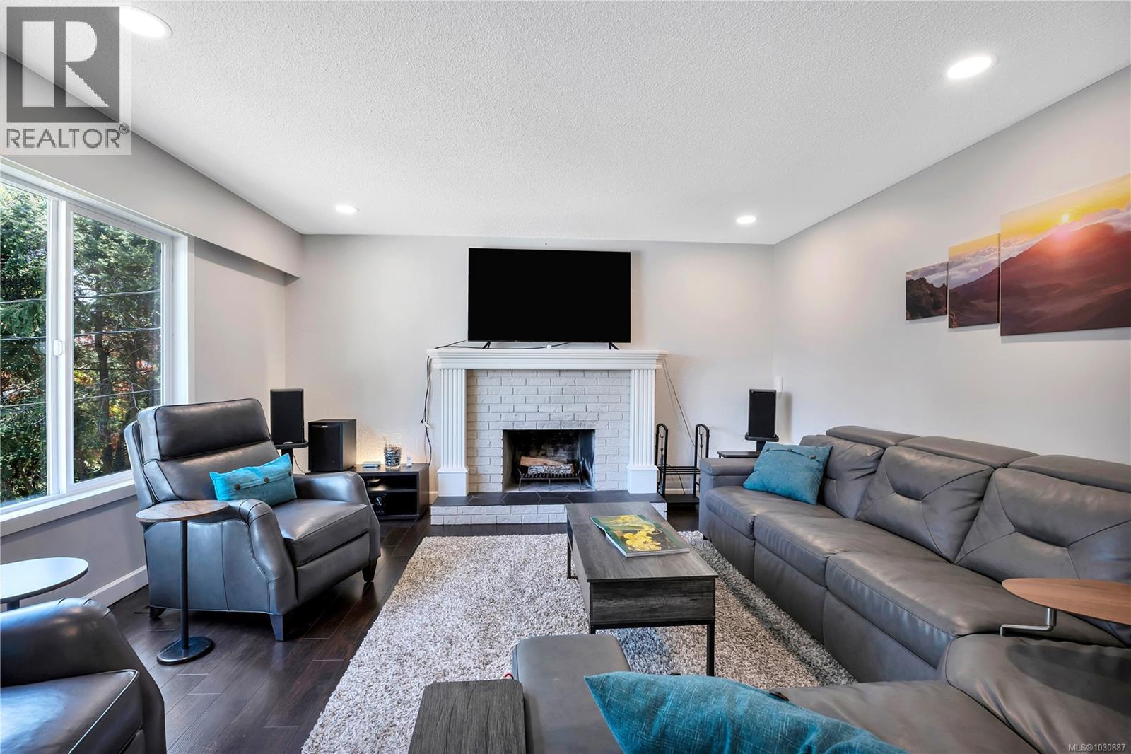 3583 Bonnie Dr - 11