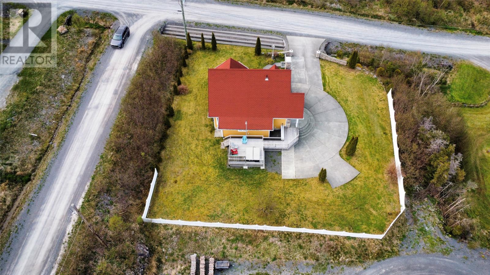 1 North Ridge Avenue - 12