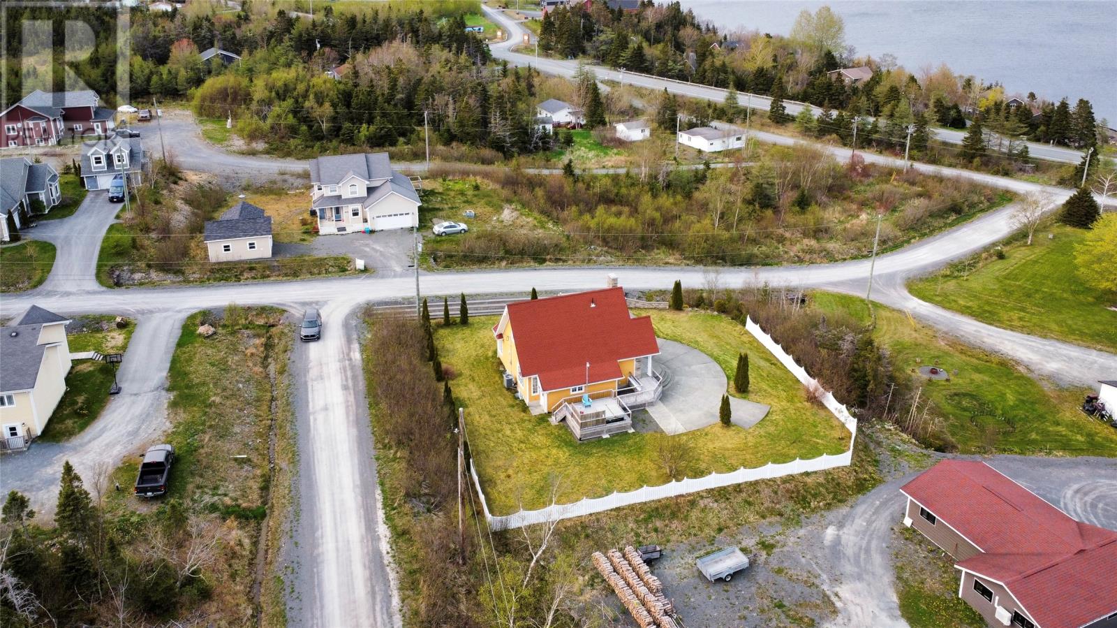 1 North Ridge Avenue - 13