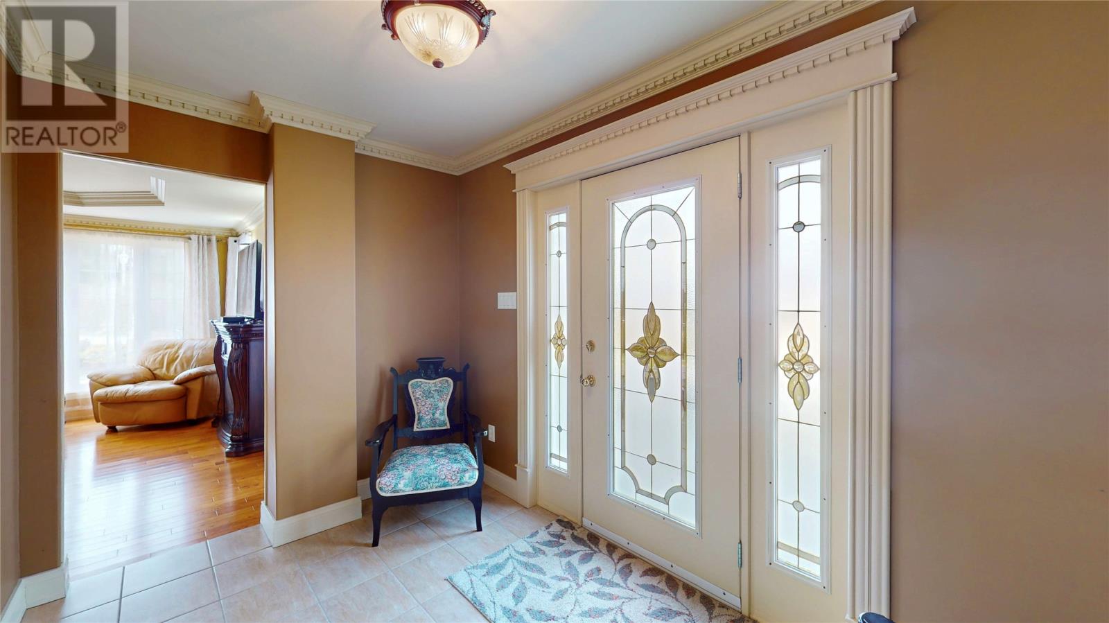 1 North Ridge Avenue - 19