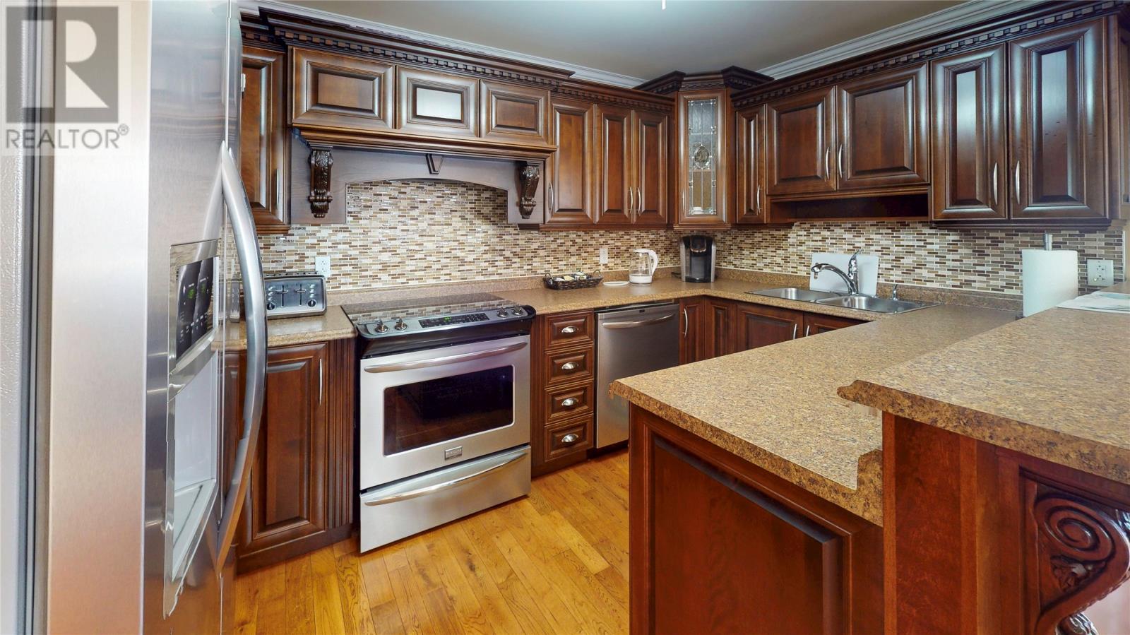 1 North Ridge Avenue - 24