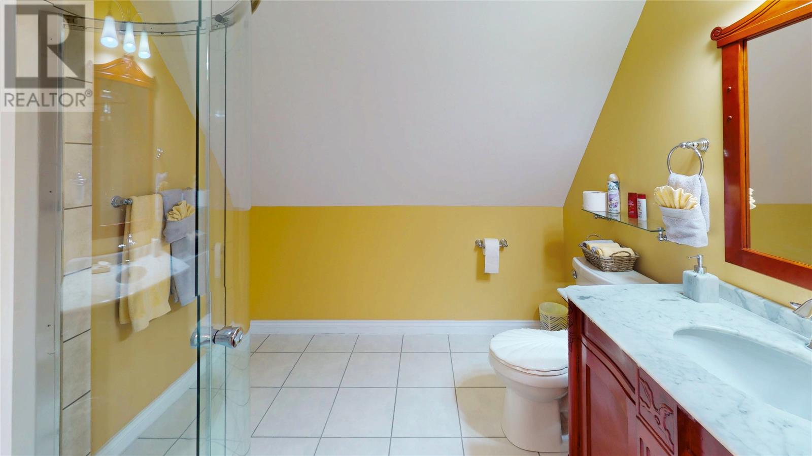1 North Ridge Avenue - 37