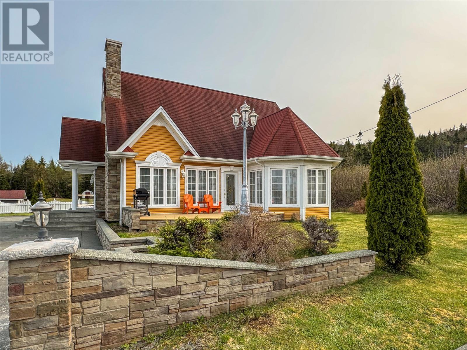1 North Ridge Avenue - 5