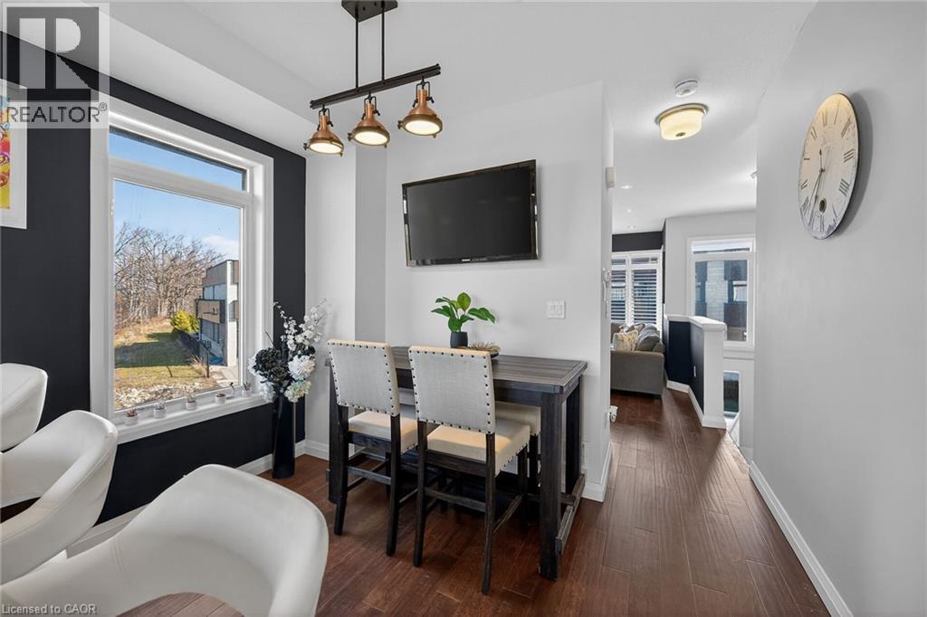 35 MIDHURST Heights Unit# 33, Stoney Creek, Ontario, L8J0K9 — Photo 11