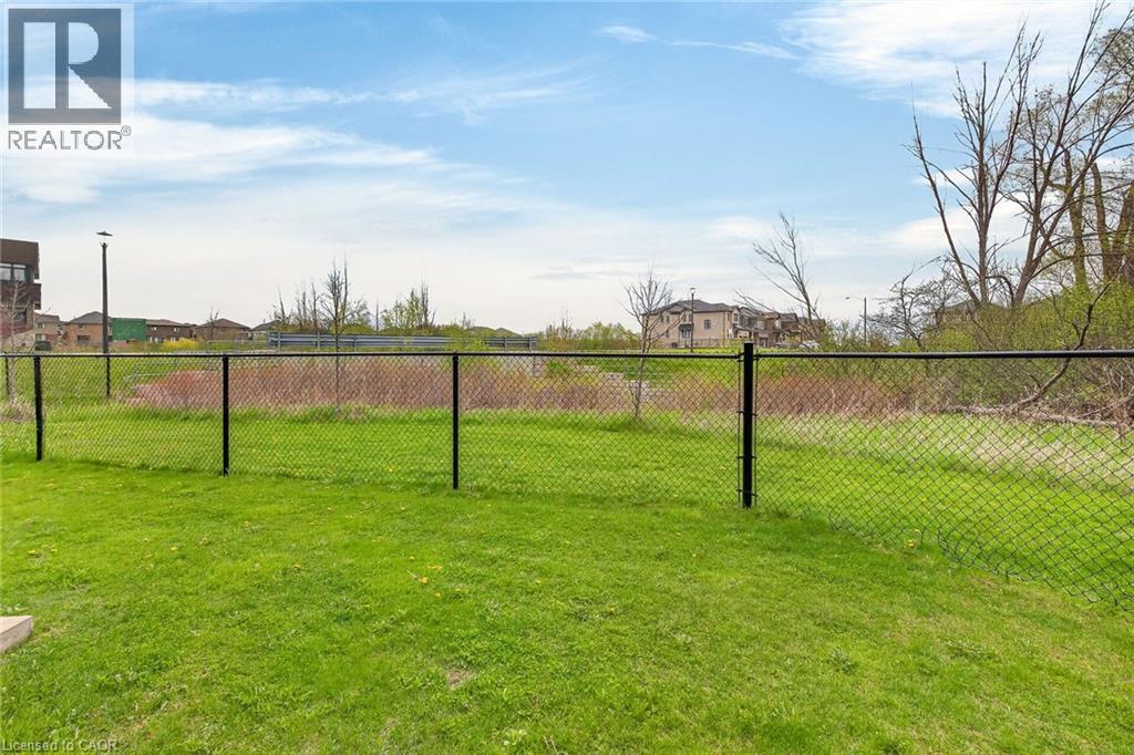 35 MIDHURST Heights Unit# 33, Stoney Creek, Ontario, L8J0K9 — Photo 16