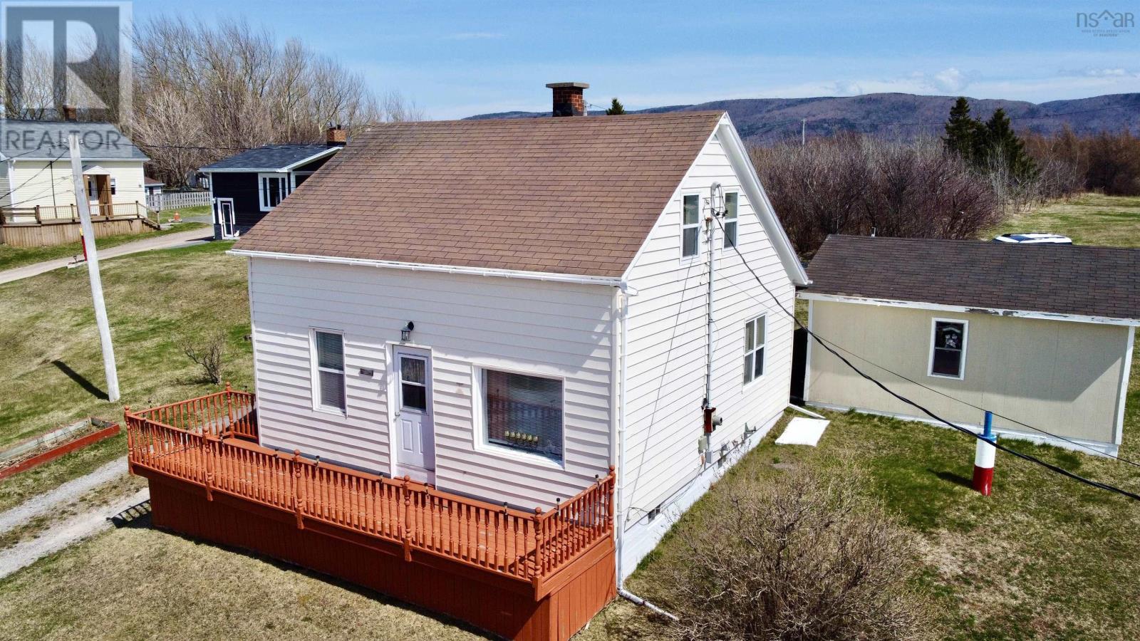 Property photo of 15014 Cabot trail