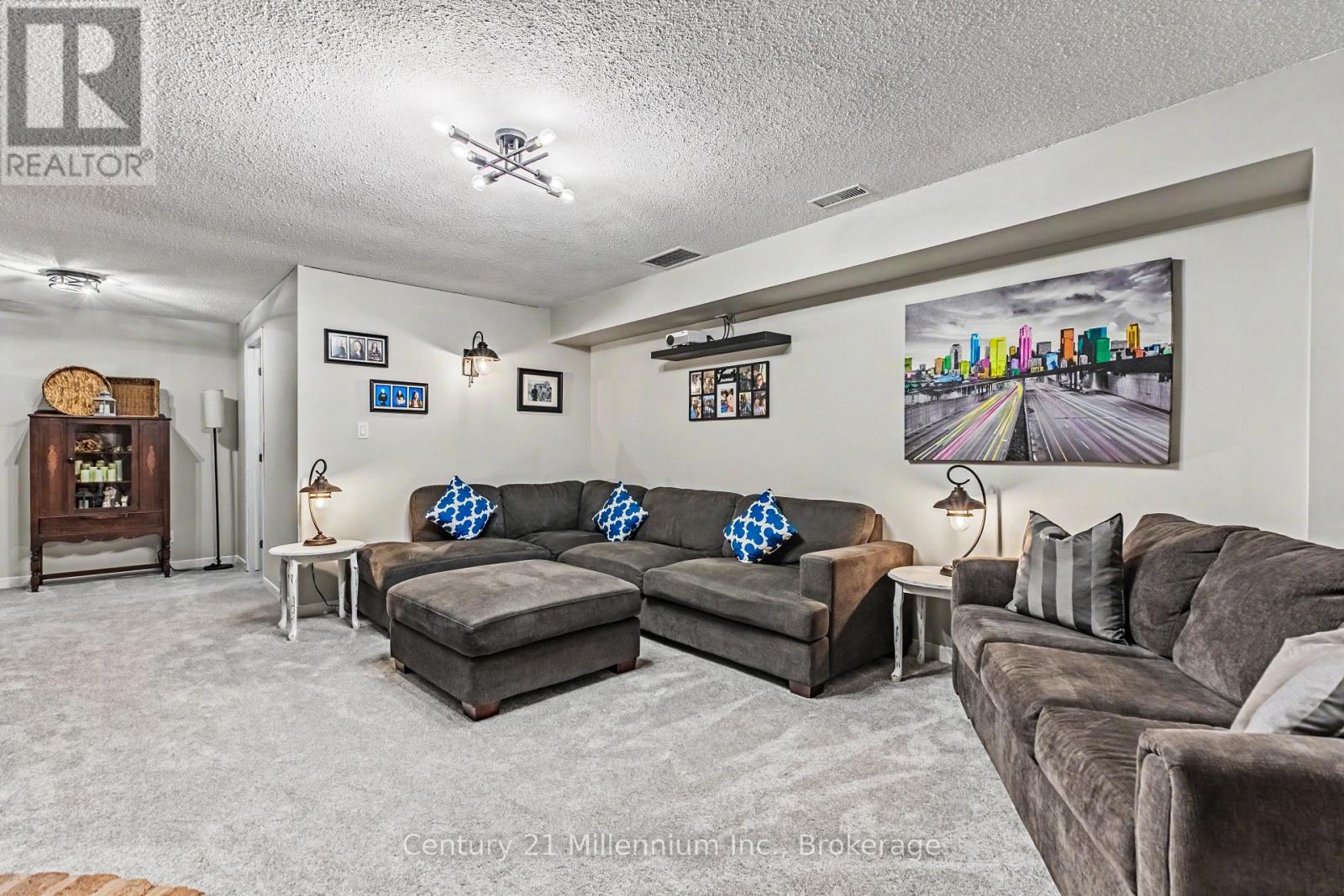 13 HIGHLAND DRIVE - 38