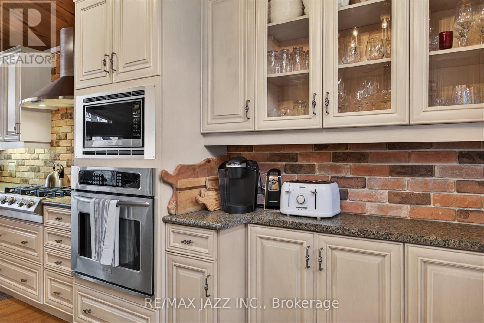 535 MARBLE POINT ROAD - 19