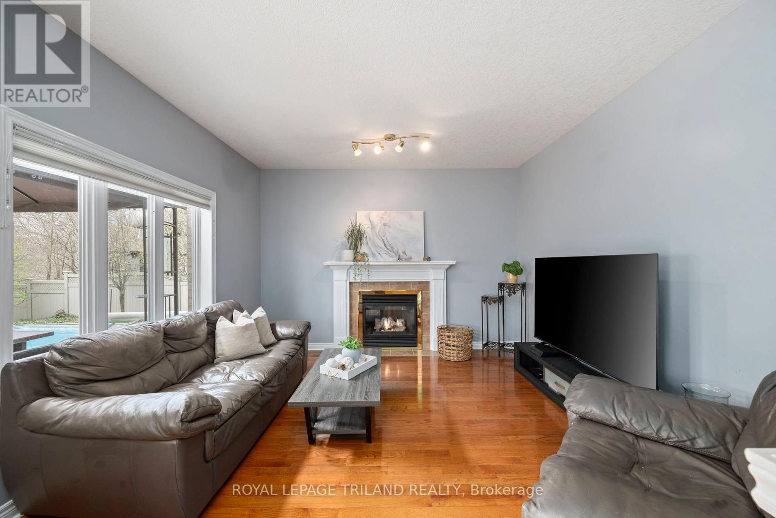 151 KNIGHTS BRIDGE ROAD - 16