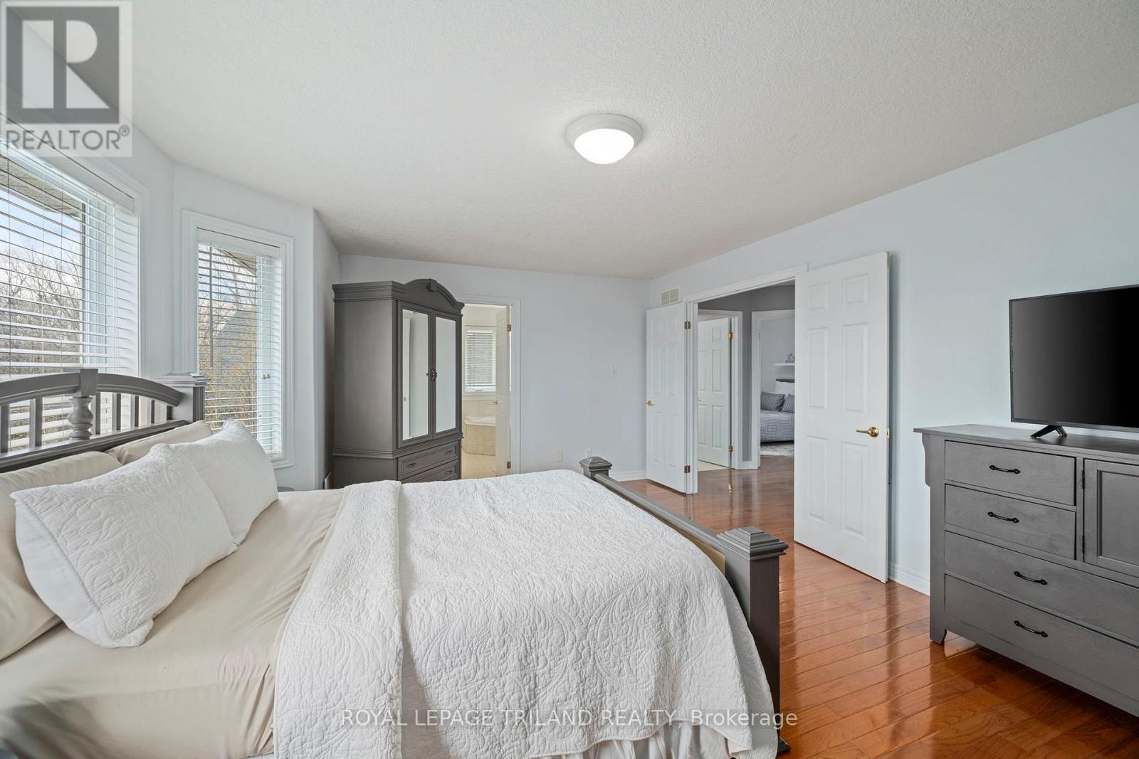 151 KNIGHTS BRIDGE ROAD - 28