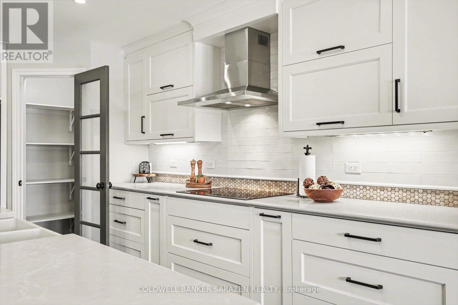 518 KILBURN STREET - 6