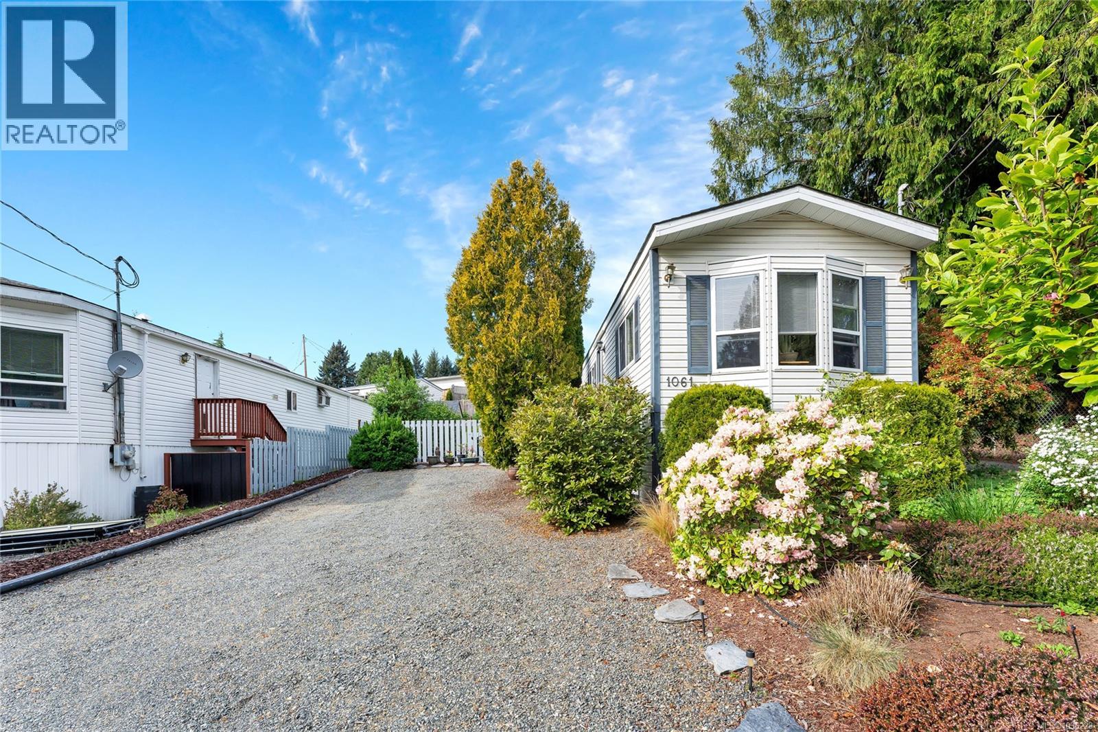 1061 Waterman Rd - 24