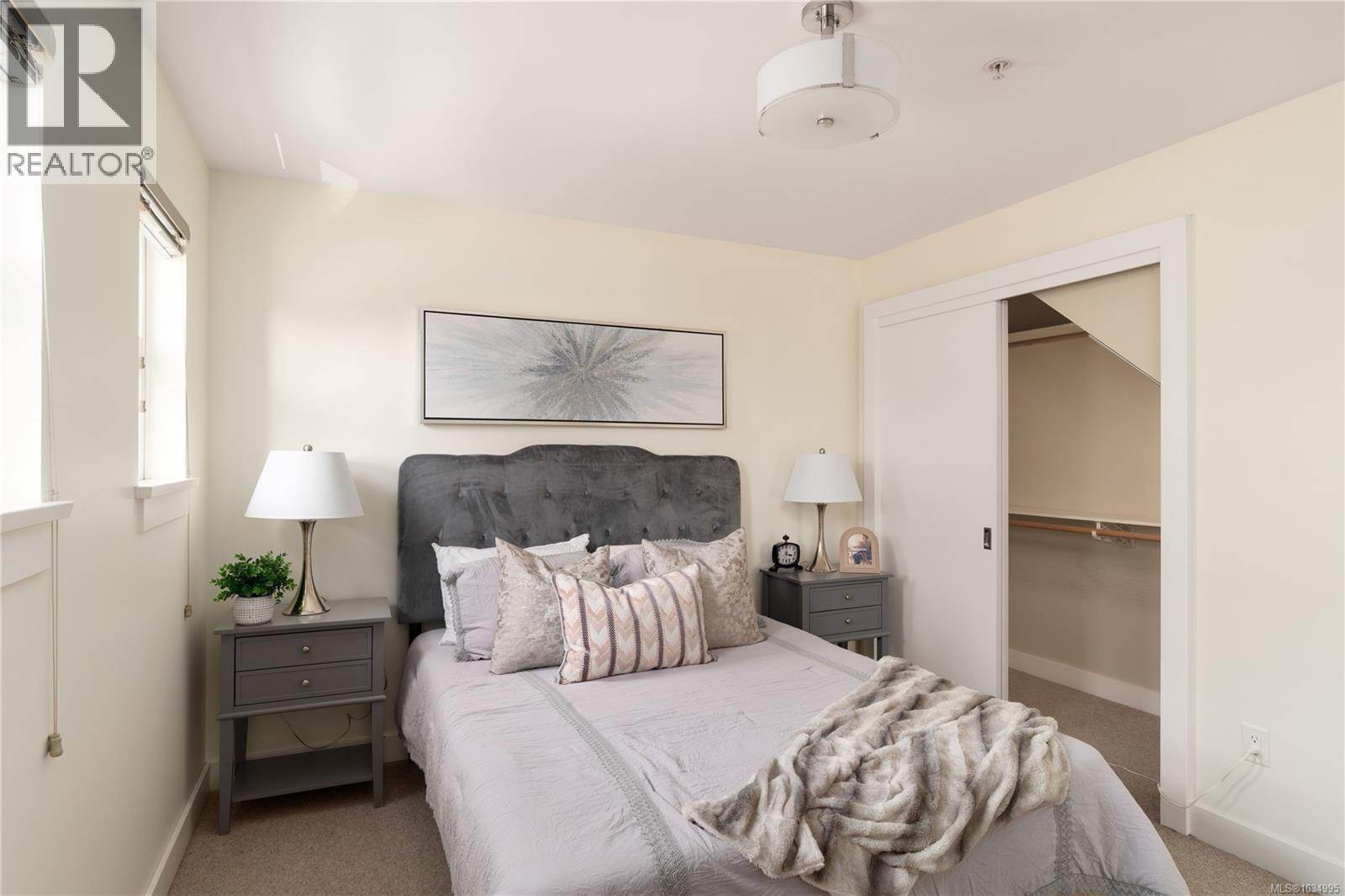 #2 1234 Johnson St - 19