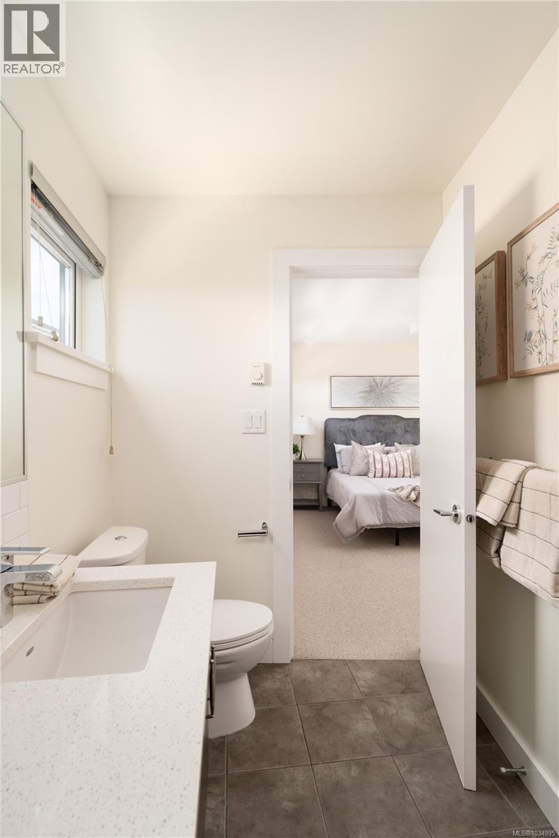 #2 1234 Johnson St - 20