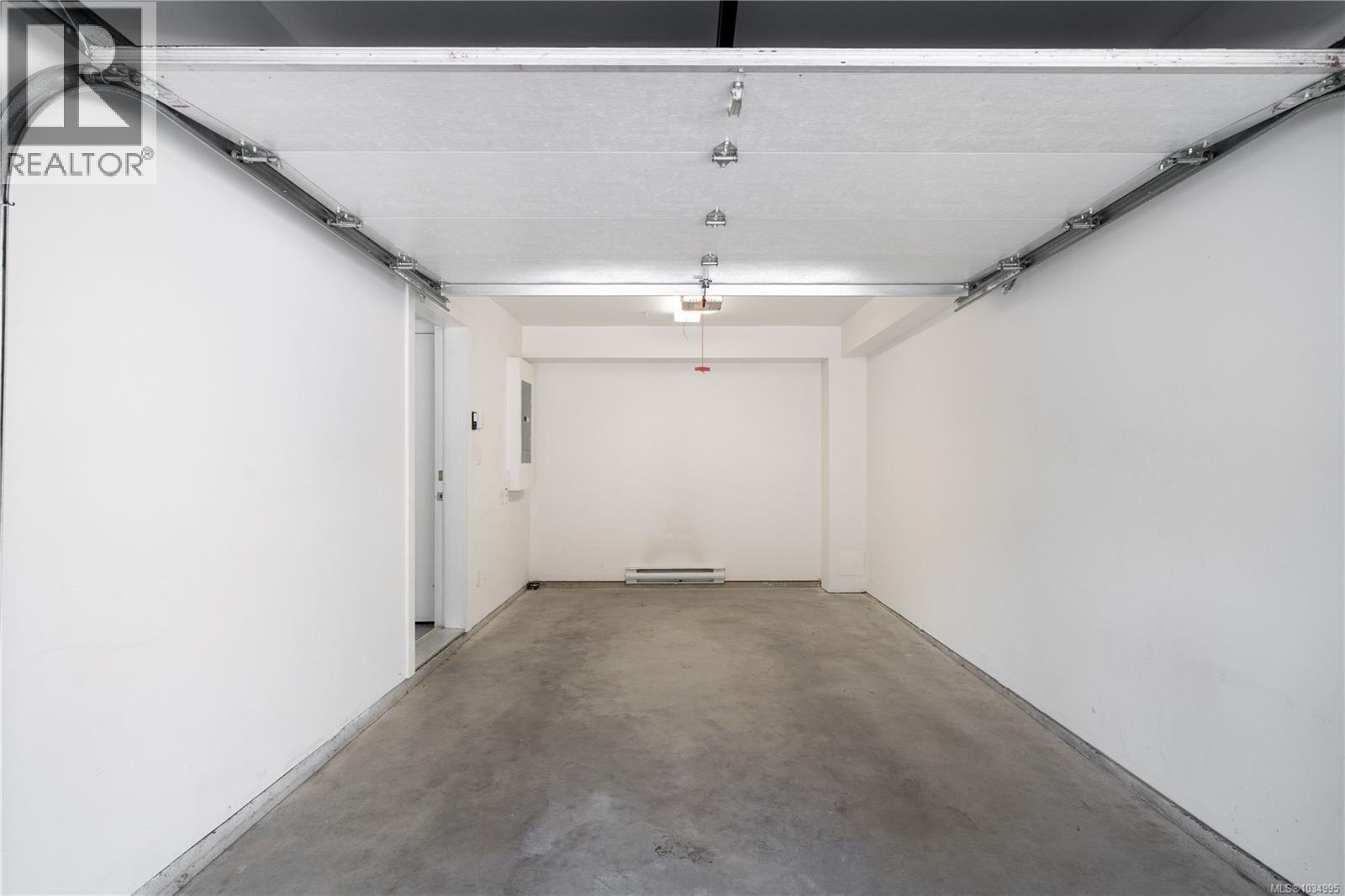 #2 1234 Johnson St - 28